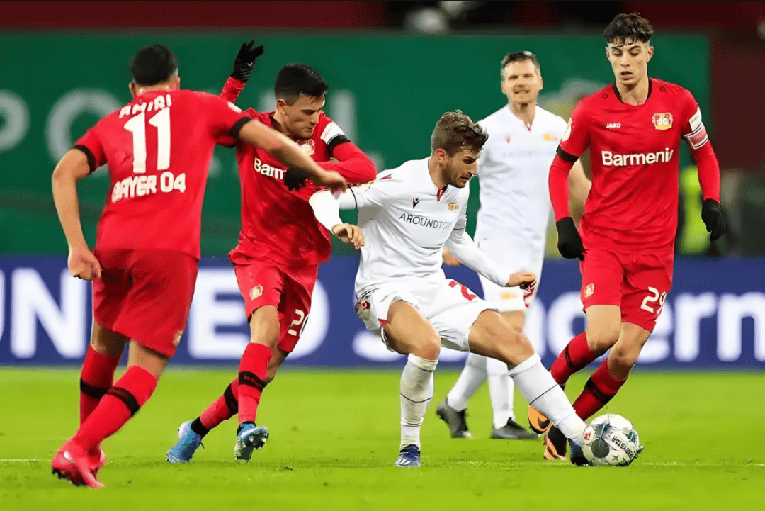 独霸德国:拜仁慕尼黑:完胜勒沃库森 独霸德国:拜仁慕尼黑:完胜勒沃库森