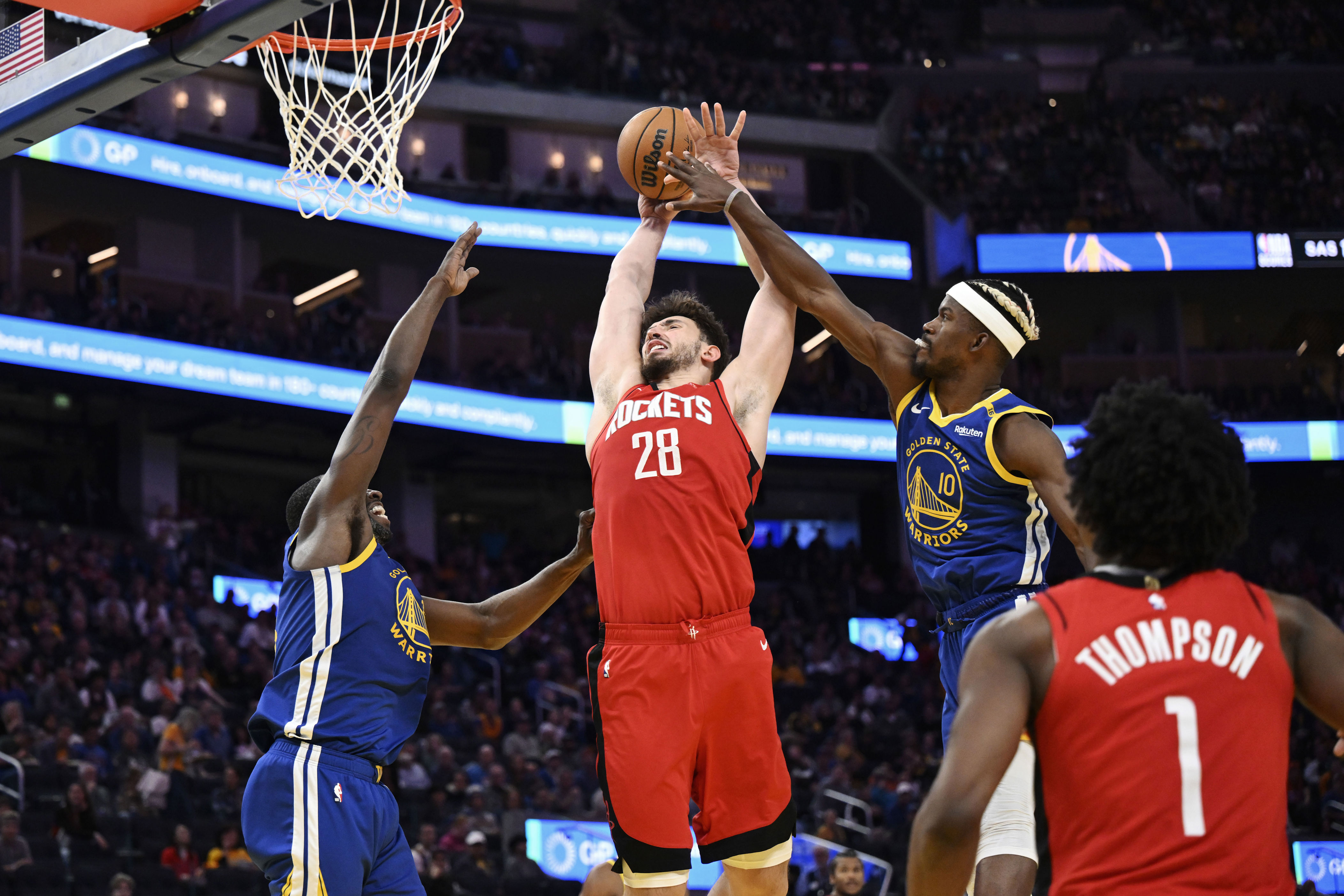 美国NBA总决赛揭幕火箭战勇士 美国NBA总决赛揭幕火箭战勇士