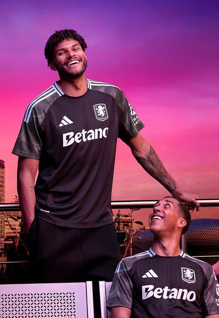 开云体育APP下载-包含阿斯顿维拉客场不敌南安普顿,遭遇两连败的词条