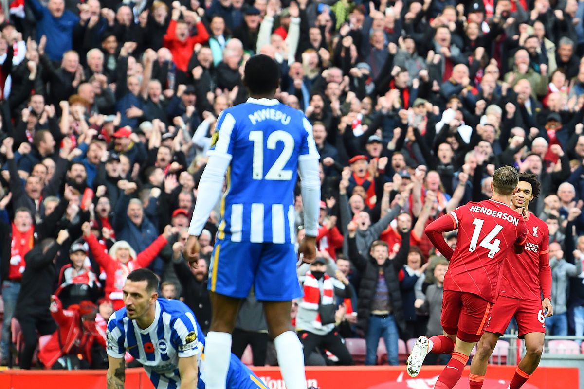 包含阿斯顿维拉客场不敌南安普顿，遭遇两连败的词条