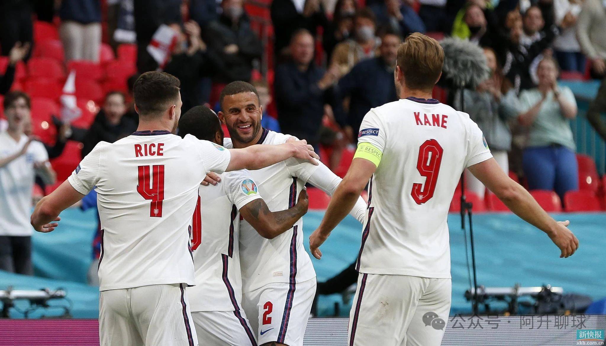 开云体育登录-冰岛足球队在比赛中失去优势