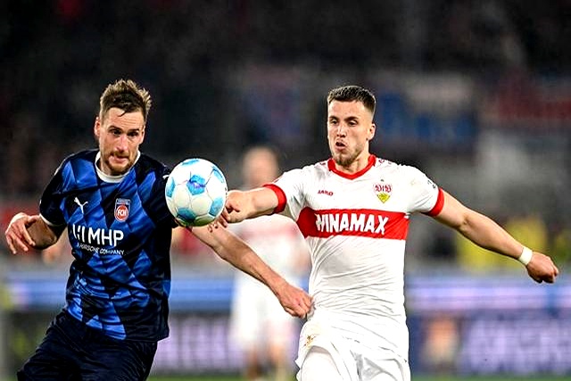 霍芬海姆客场绝杀,豪取胜利 霍芬海姆客场绝杀,豪取胜利