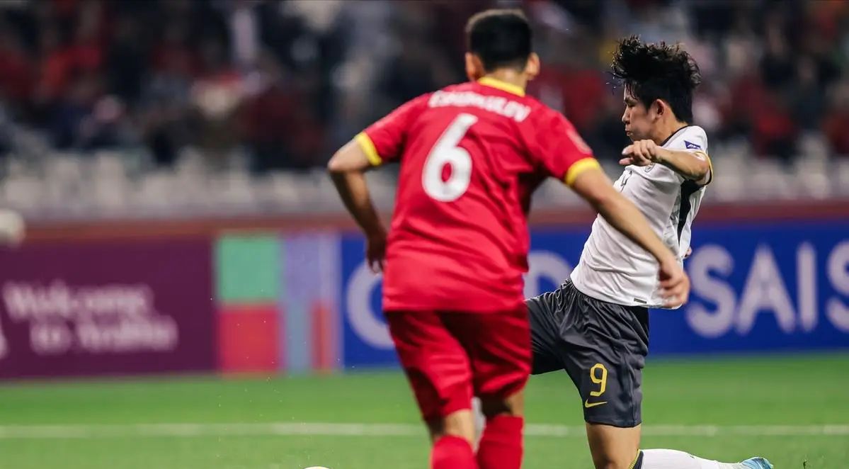 澳大利亚篮球队击败对手，霸气登顶