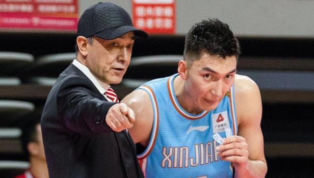 开云官网-湖北男篮在比赛中击败对手，取得比赛胜利