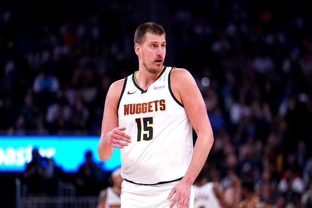 包含阿斯旺豪取连胜继续追逐领头羊,坚持客场稳定高光表现的词条 包含阿斯旺豪取连胜继续追逐领头羊,坚持客场稳定高光表现的词条