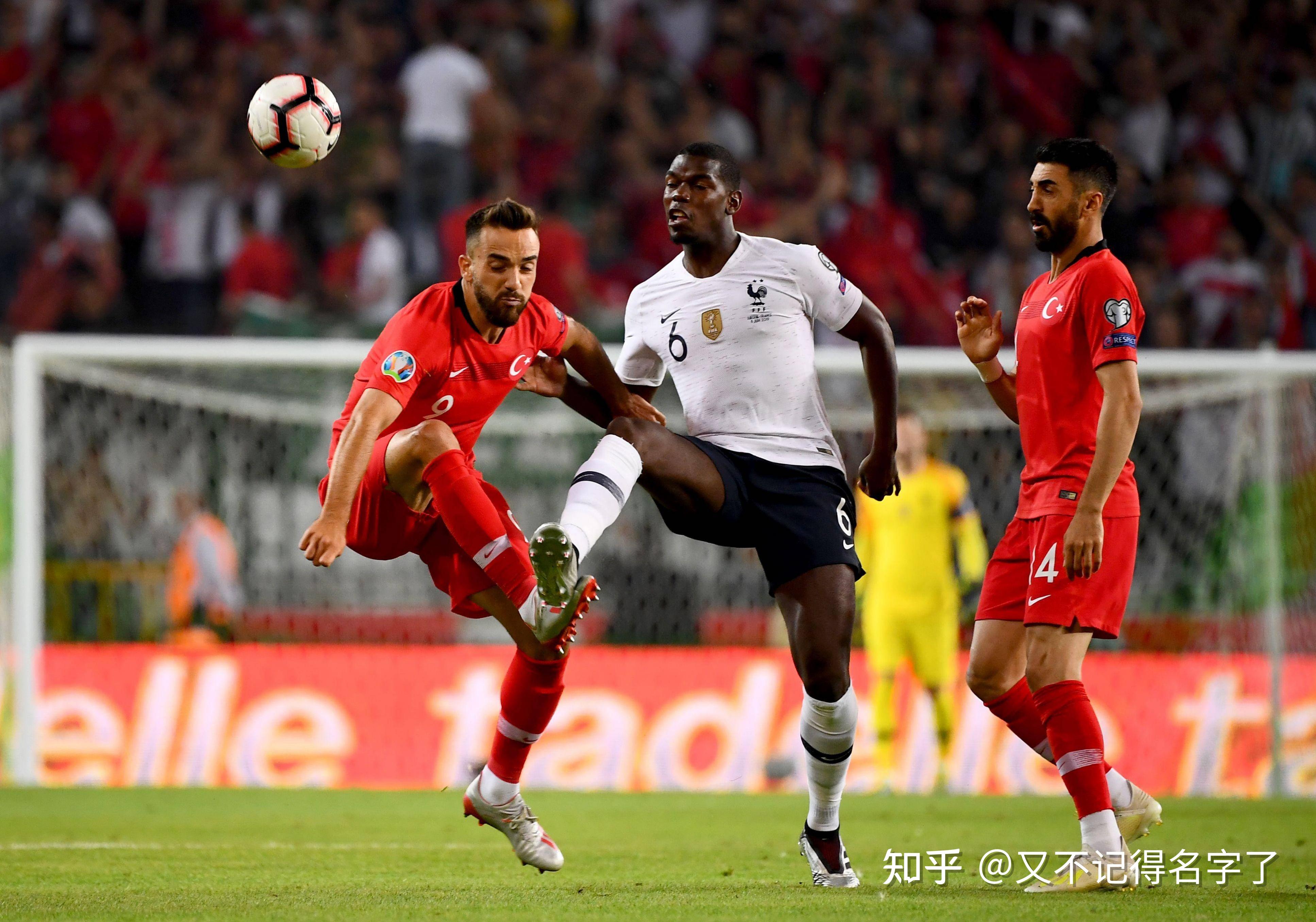 开云体育APP下载-意大利队大胜瑞士，欧洲杯预赛小组出线领跑