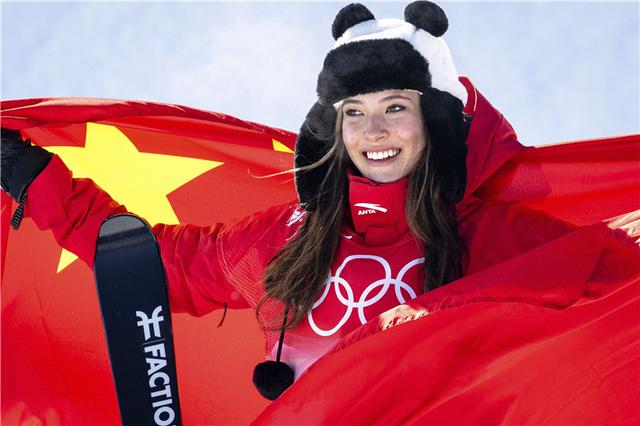 委内瑞拉滑雪选手惊艳表现，豪取金牌