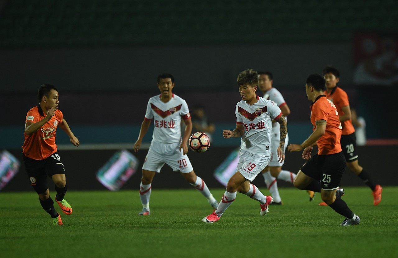 开云体育平台APP-关于深圳佳兆业客场击败对手，豪取三分的信息