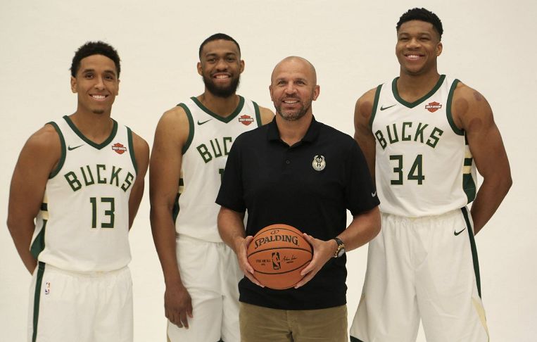 开云体育登录-包含雄鹿主帅改弦易辙,球队目标锁定季后赛的词条