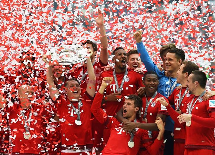 拜仁慕尼黑球员表现出色,备战欧冠比赛 拜仁慕尼黑球员表现出色,备战欧冠比赛