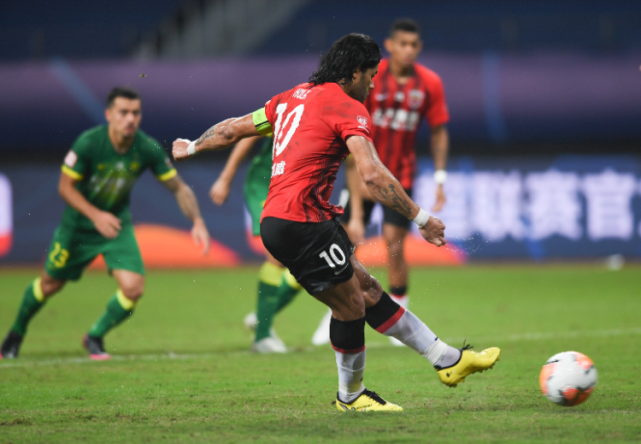 瑞士小胜瑞典,提前锁定小组第一 瑞士小胜瑞典,提前锁定小组第一