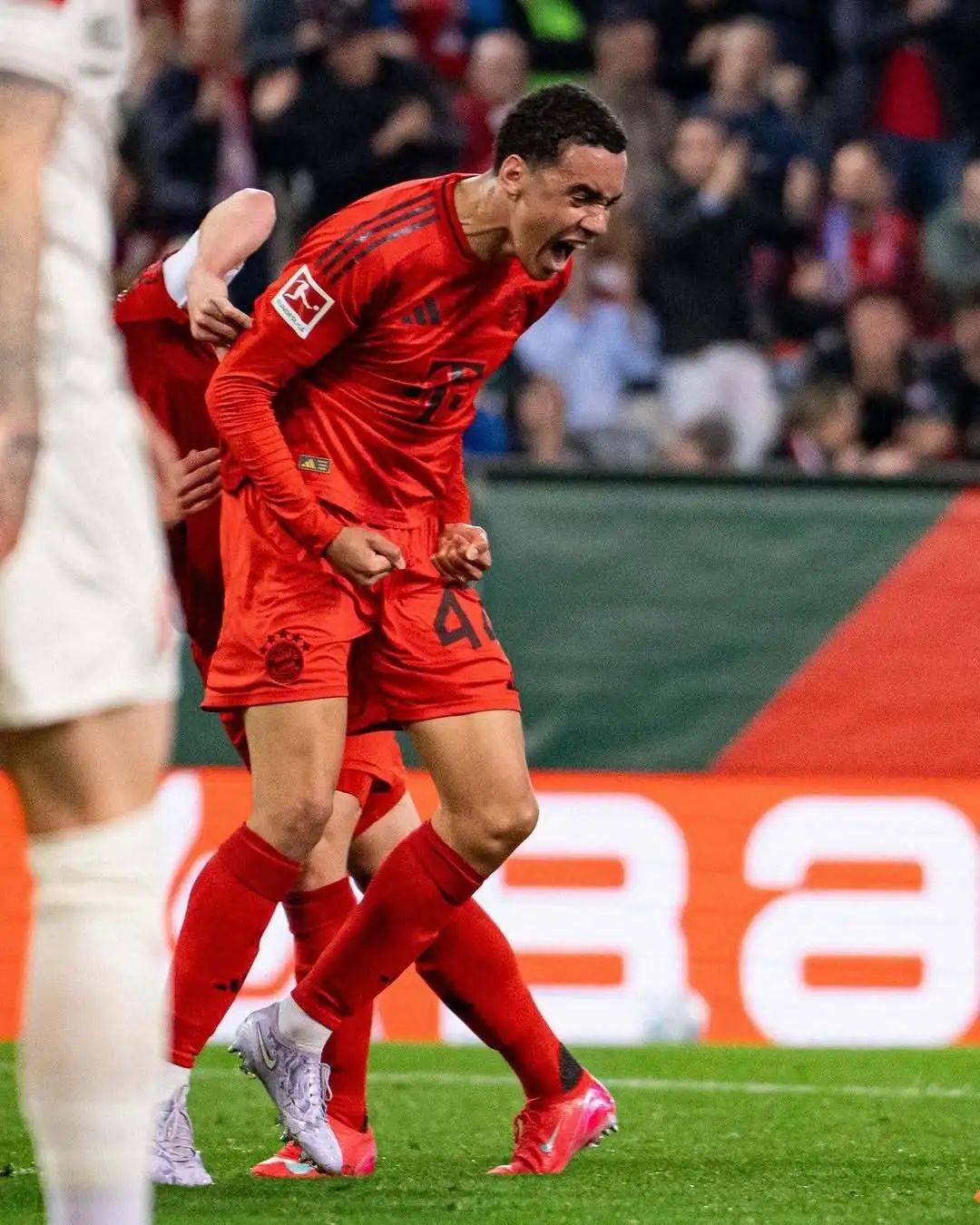 包含奥格斯堡在主场失利,球队需调整状态应对接下来的比赛的词条 包含奥格斯堡在主场失利,球队需调整状态应对接下来的比赛的词条