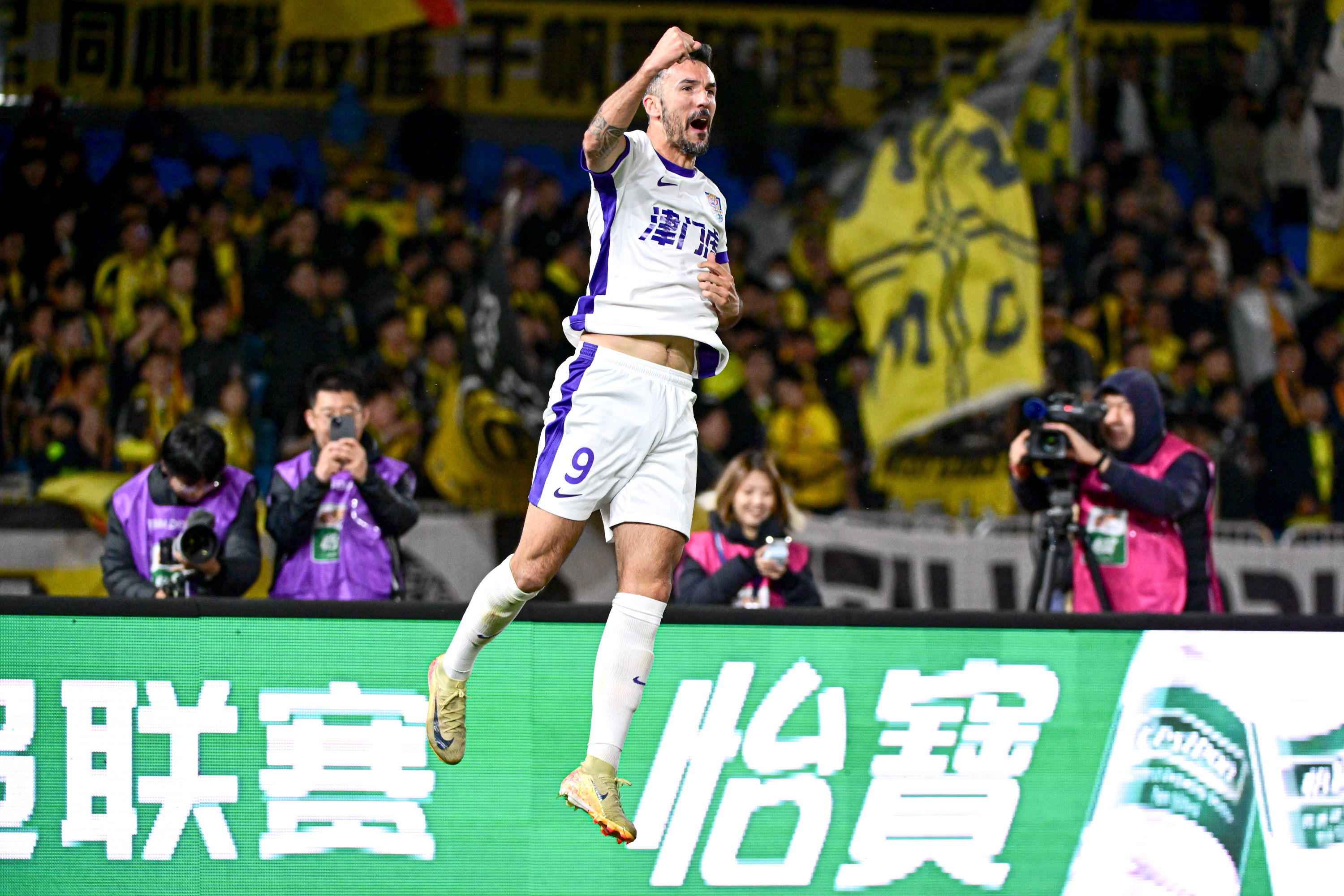 梅斯客场全力抗击邦迪球队，力保不败纪录