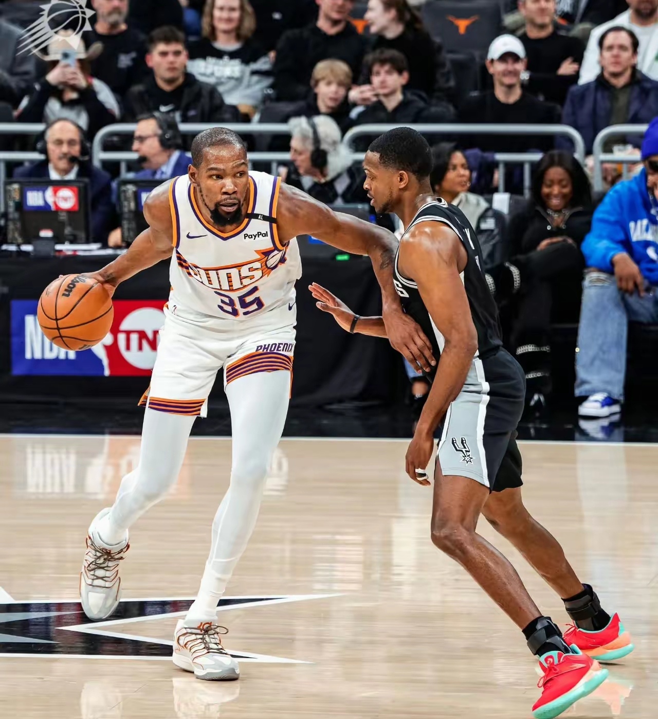 网队大胜马刺,杜兰特30分独揽 网队大胜马刺,杜兰特30分独揽