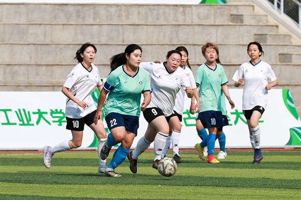 一往无前!中国女足披荆斩棘打拼的简单介绍 一往无前!中国女足披荆斩棘打拼的简单介绍