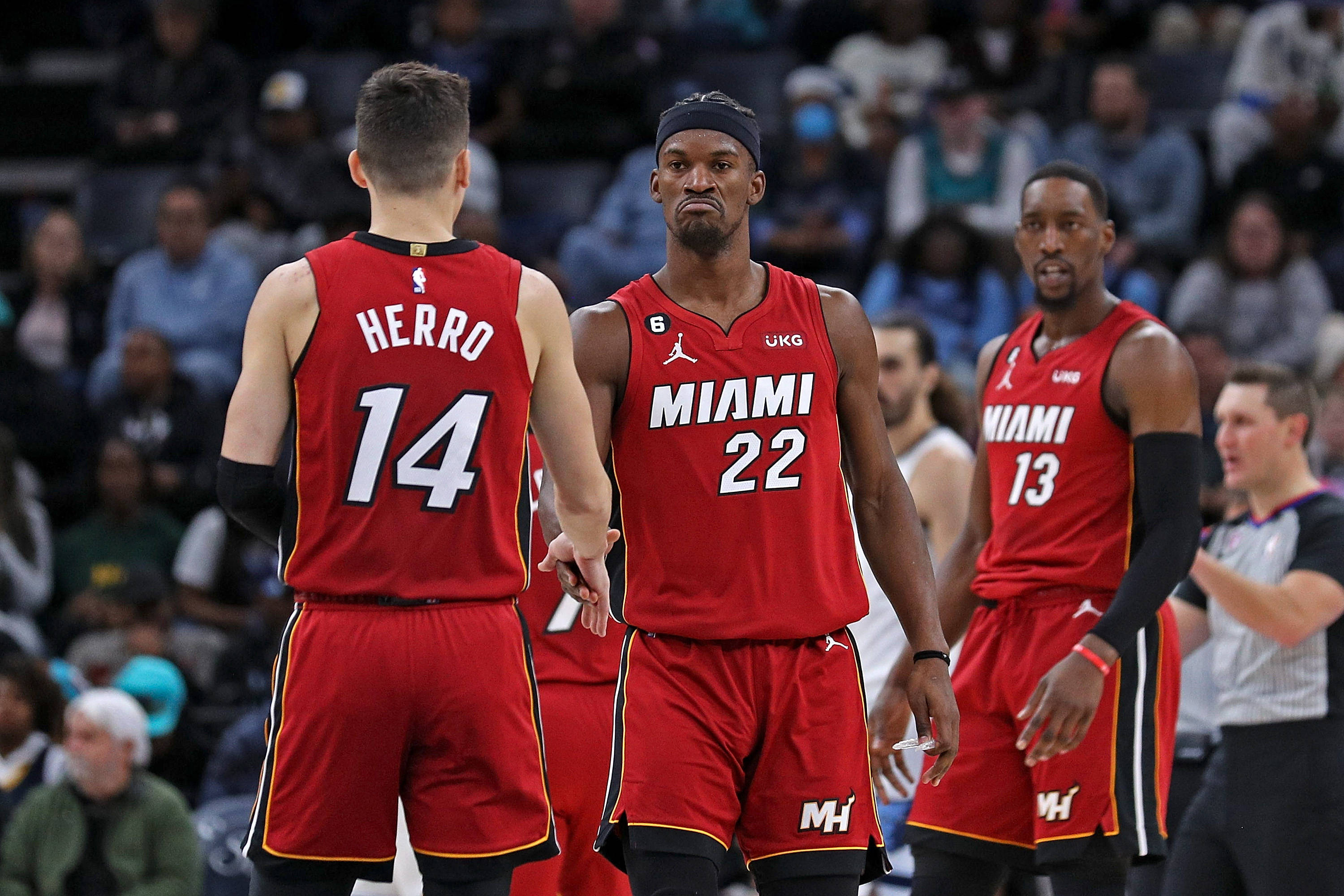 开云体育平台APP-热火队集体爆发,气势如虹连胜五场的简单介绍